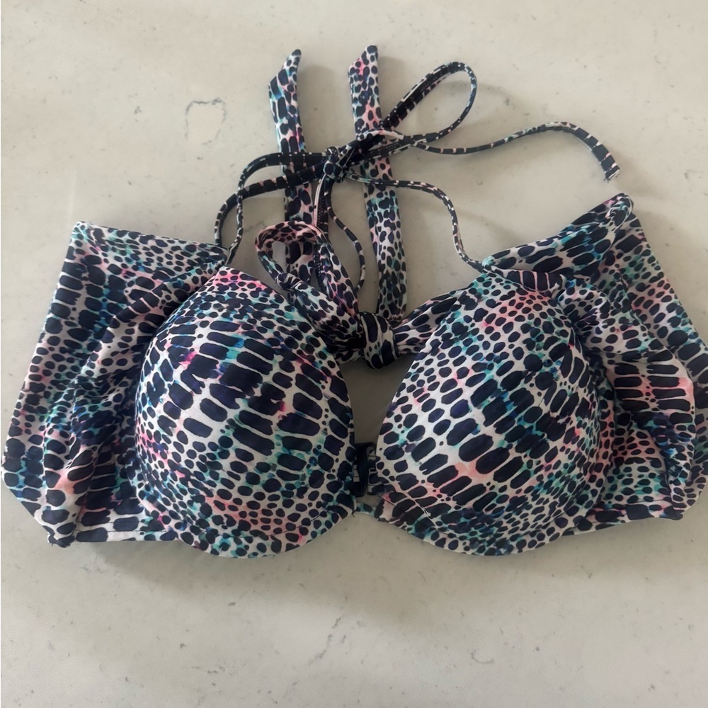Sundazed women’s underwire bikini swimsuit top multi-color animal print size 36C